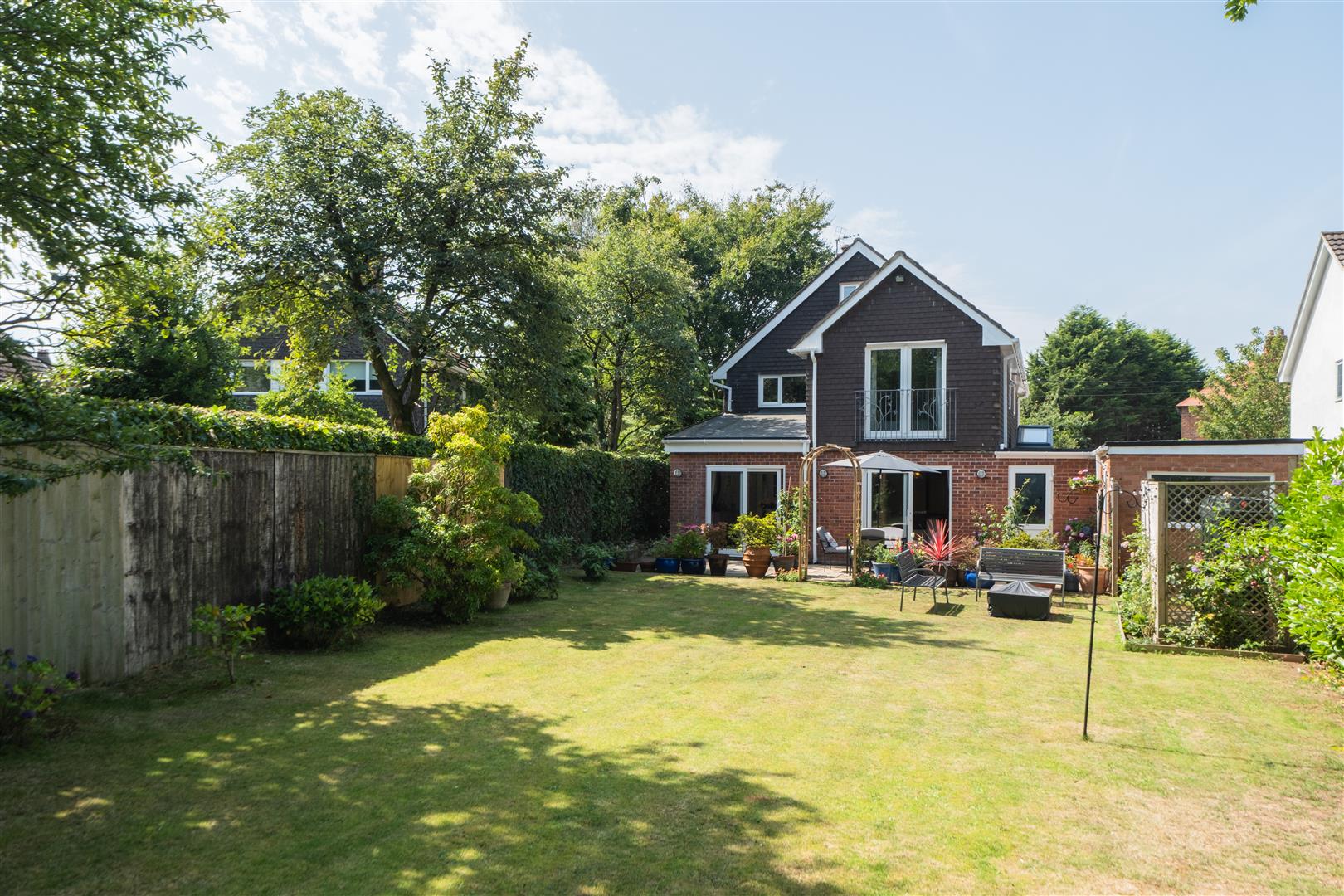 4 bedroom  Detached House for Sale in Bunbury